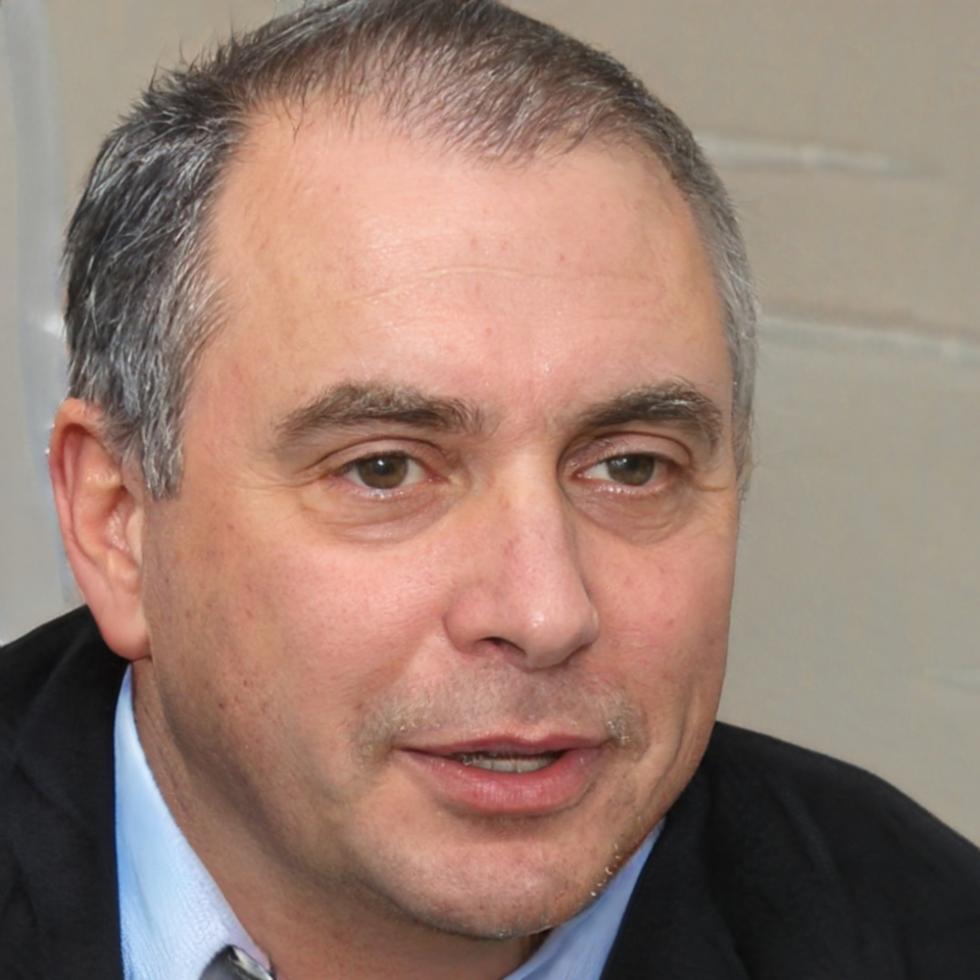 Portrait de Marc Deschamps, directeur financier